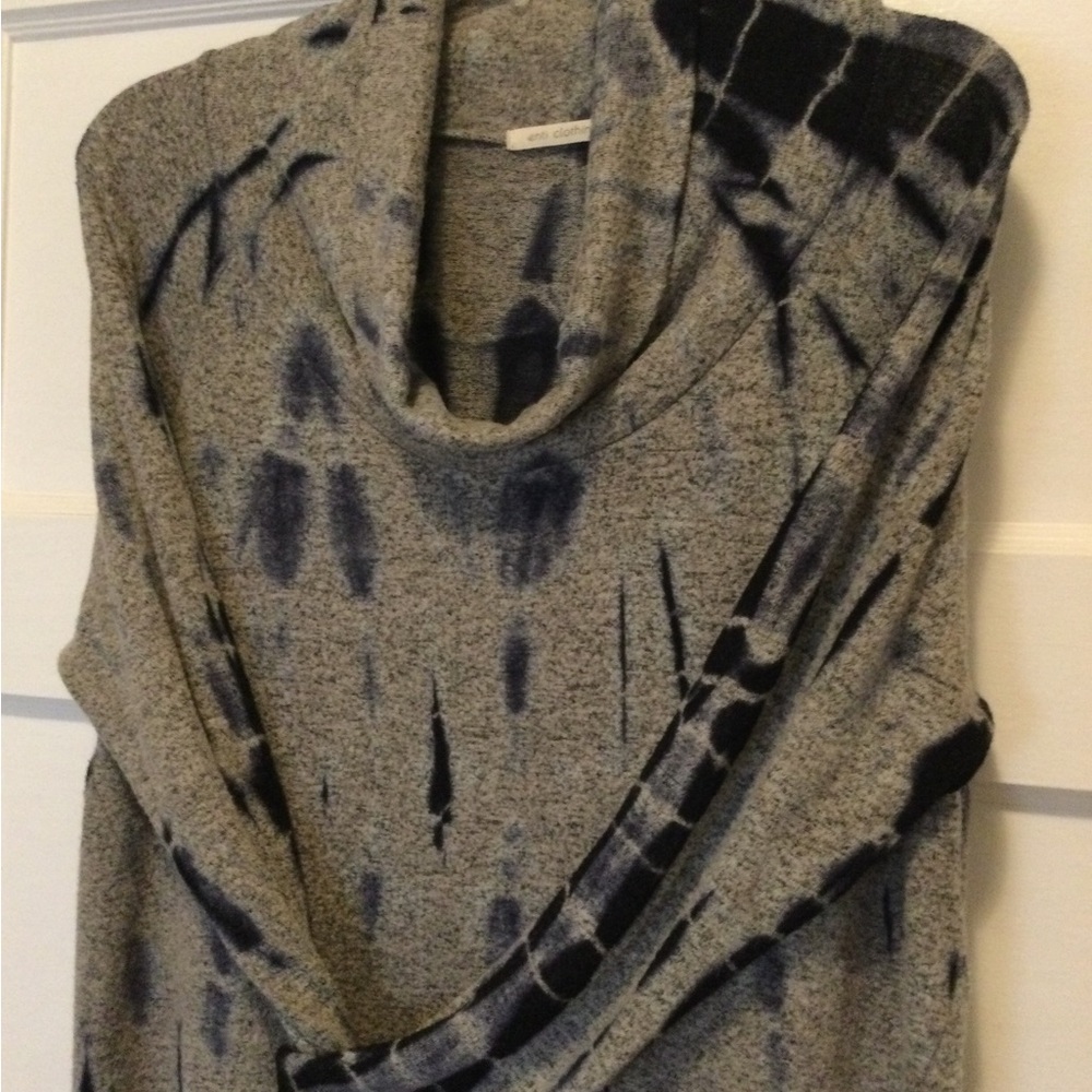 Gray and Dark Blue Tie-Dye Women's Tunic